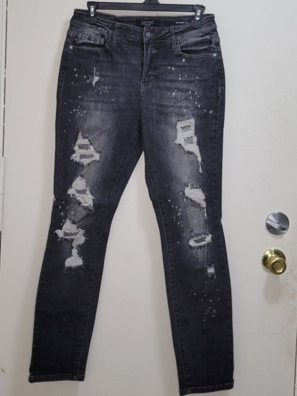 Judy Blue Distressed Jeans